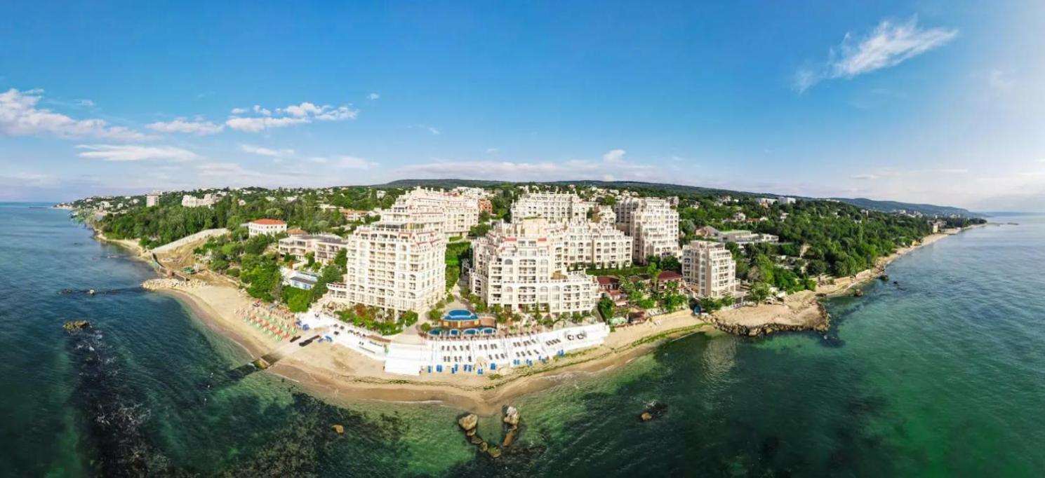 1Bd Ap In La Mer Complex Private Beach And Pool Golden Sands Exterior foto